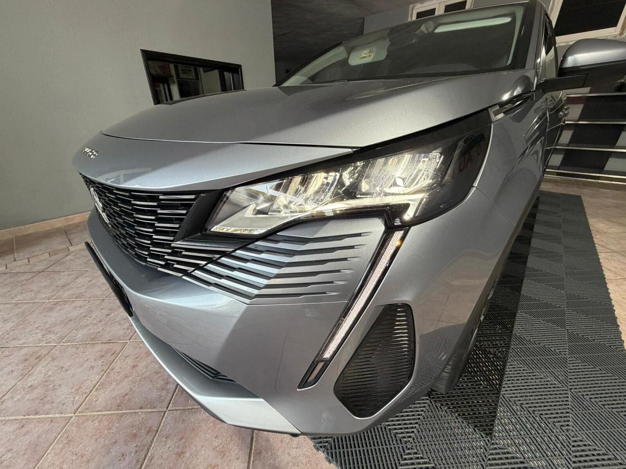Peugeot 3008 1.5 BlueHdi (Diesel) 130cv - Allure Pack