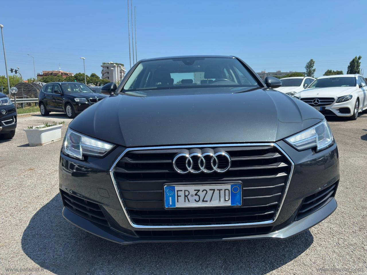 AUDI A4 2.0 TDI 150CV S tronic S line edition