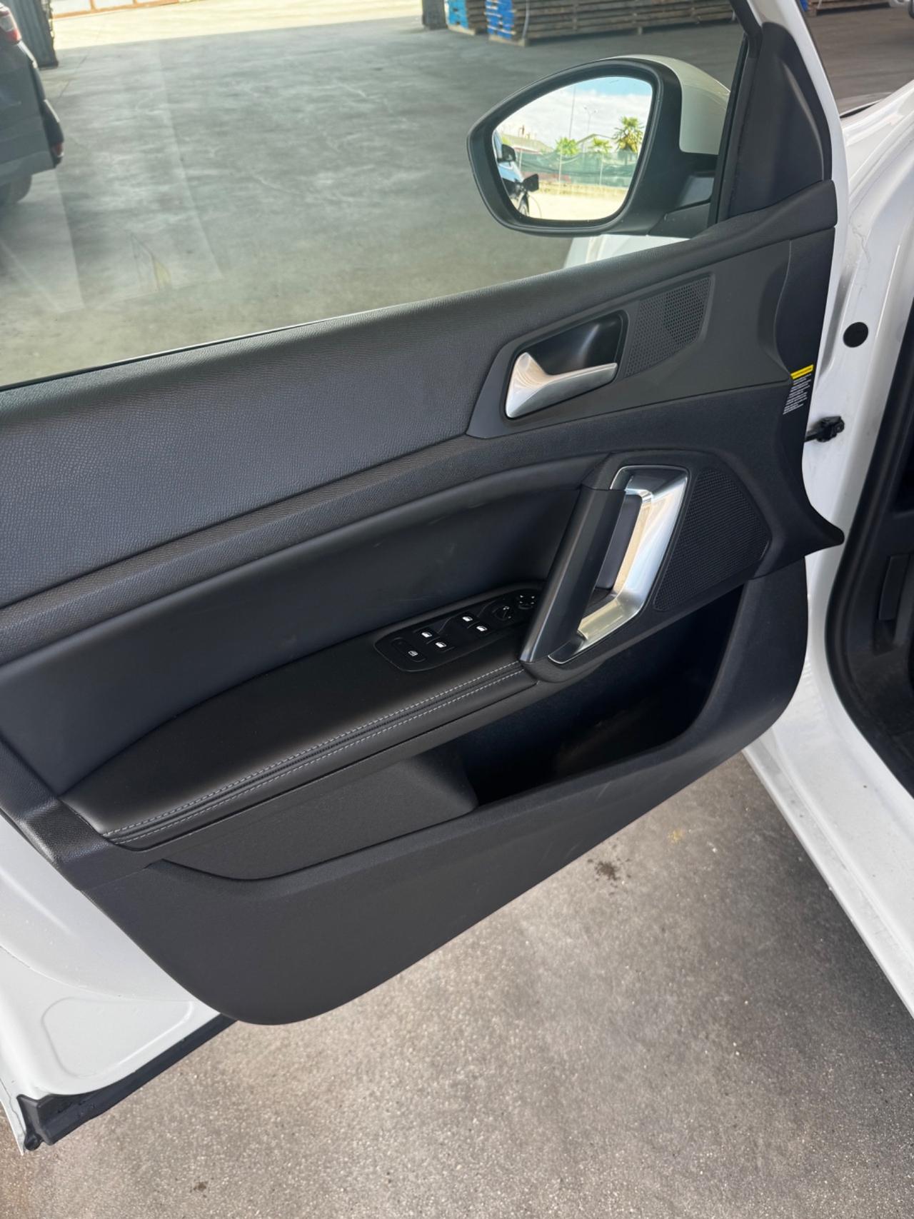 Peugeot 308 1.6 hdi