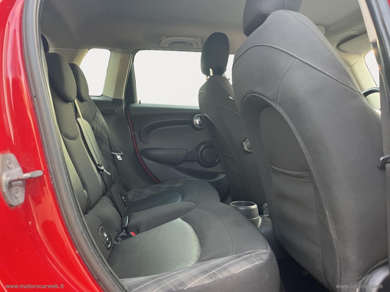 MINI Mini Cooper D 5 porte