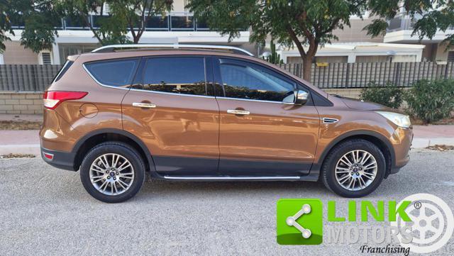 FORD Kuga 2.0 TDCI 140 CV 2WD Titanium