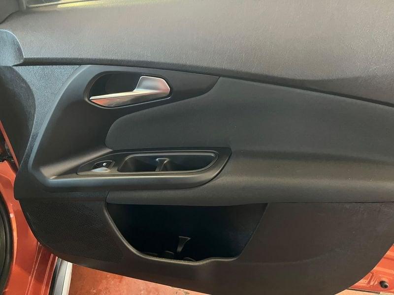 FIAT Tipo 1.5 Hybrid DCT 5 porte Cross