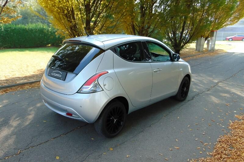 LANCIA Ypsilon 3ª serie Ypsilon 1.2 69 CV 5 po...