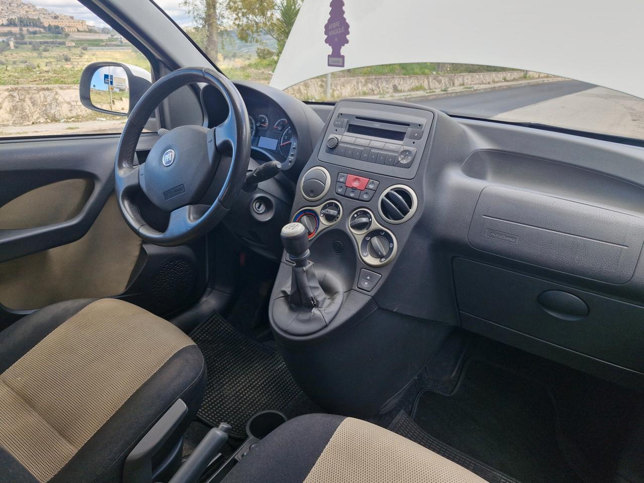 Fiat Panda 1.3 MJT 16V DPF 4x4 Climbing