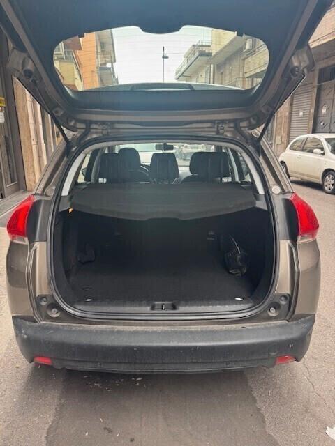 Peugeot 2008 1.6 HDi -Turbo Diesel - 2015