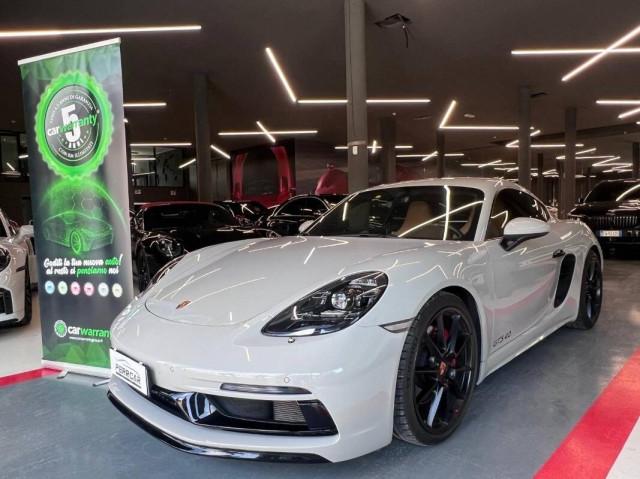 Porsche Cayman 4.0 GTS pdk