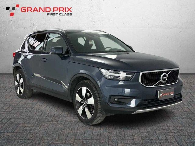 VOLVO XC40 T3 Geartronic Momentum