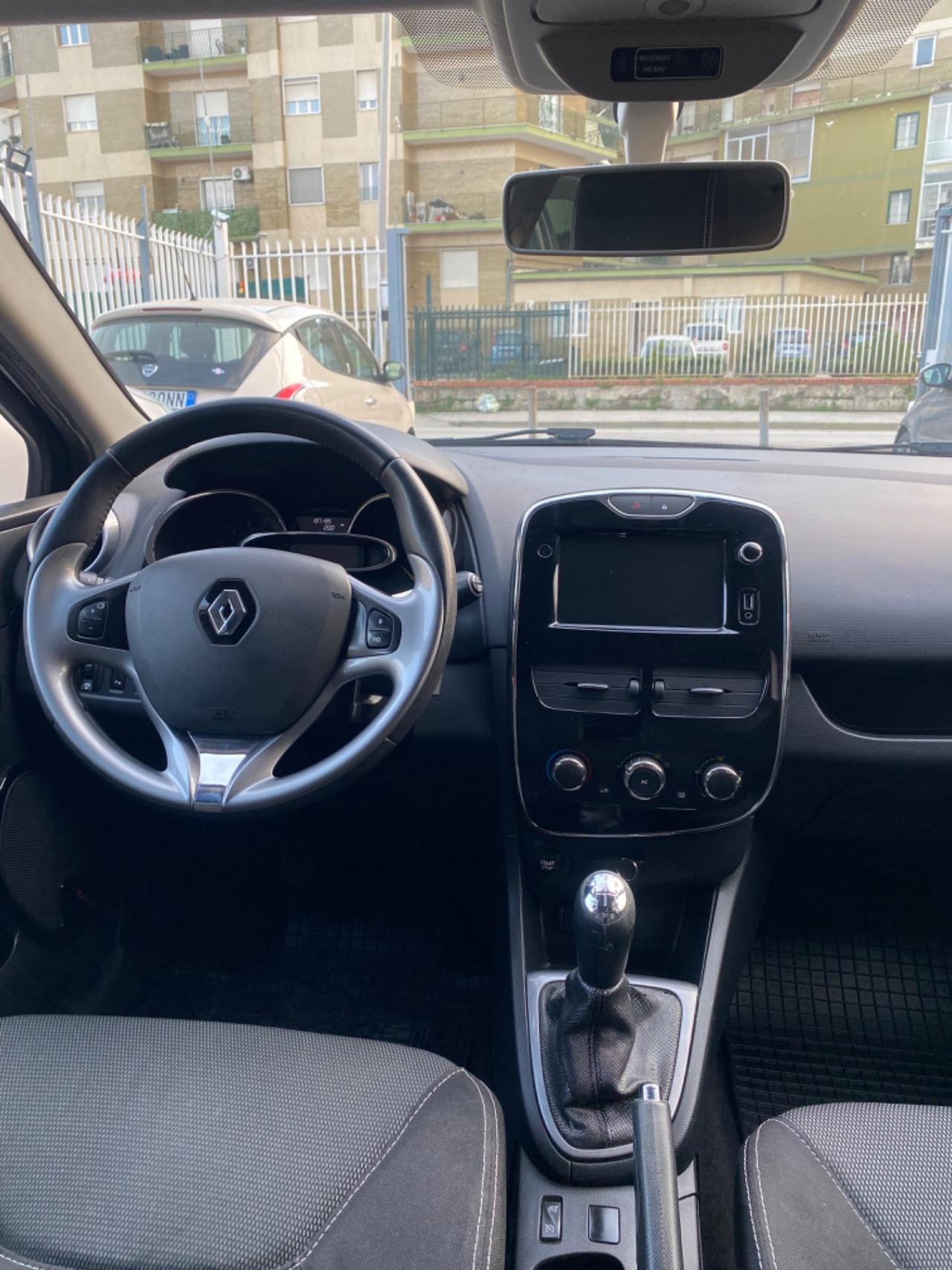 Renault Clio 1.5 dCi 2014 Full Navi Led