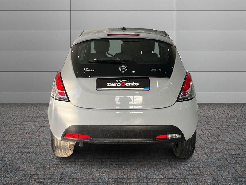 Lancia Ypsilon Ypsilon 1.0 firefly hybrid s&s 70cv