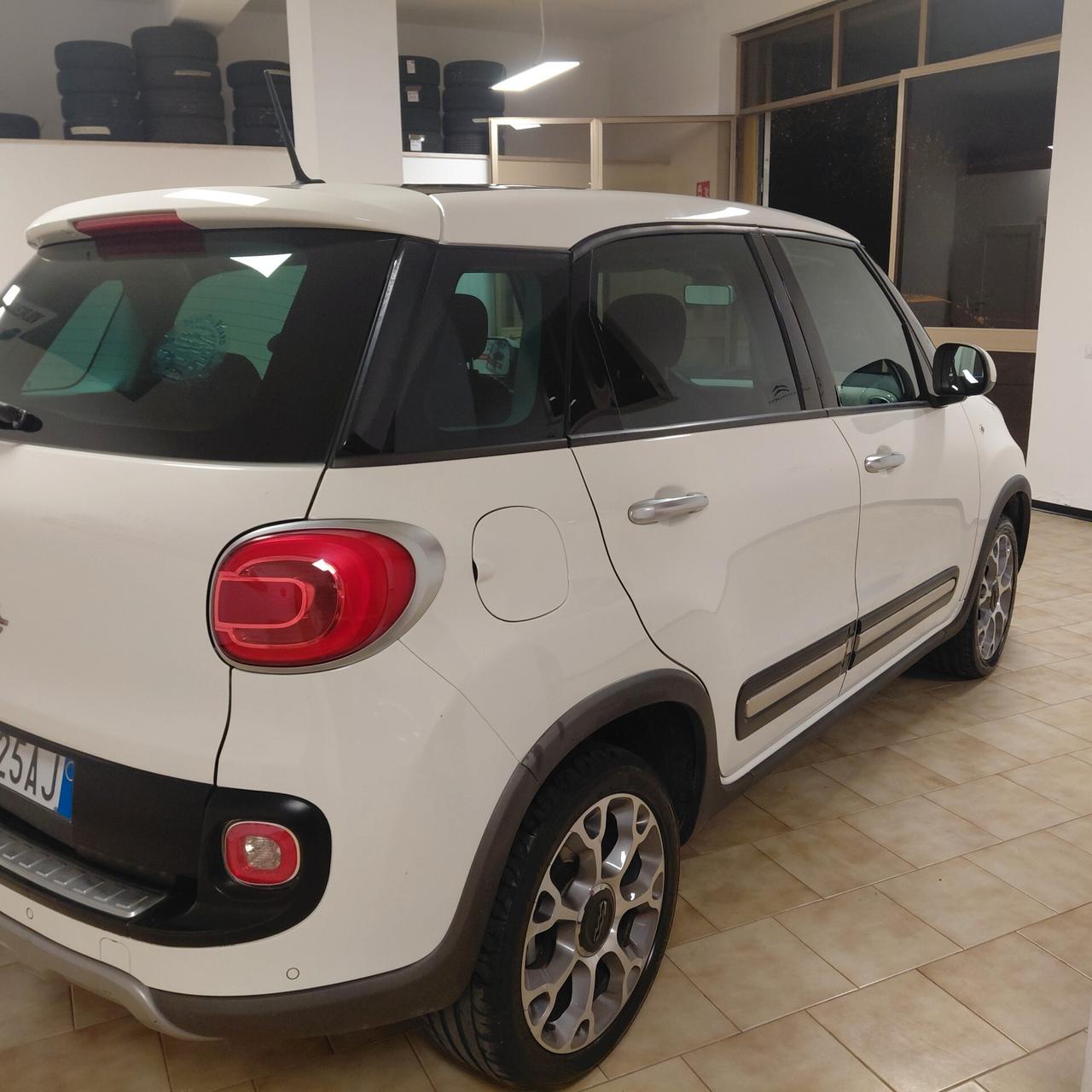 FIAT 500 L ANNO 2017 DS 1.3 ADATTA NEOPATENTATI KM 189 MILA