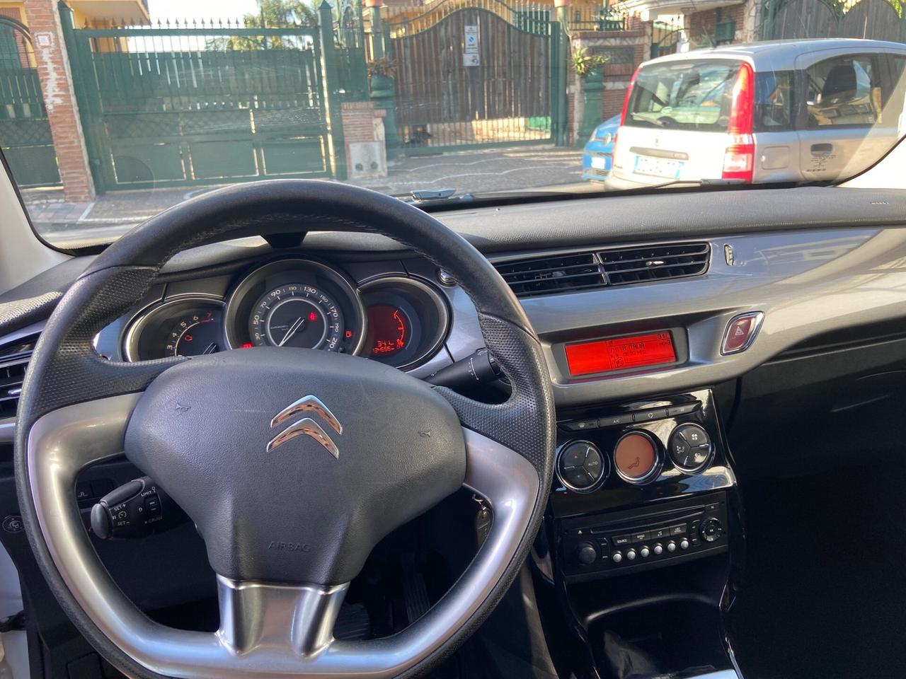 Citroen C3 Pluriel 1.4 Charleston Benz/gpl