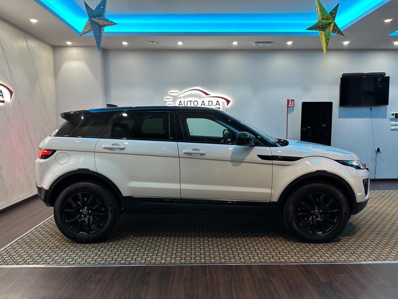 Land Rover Range Evoque 2.0 eD4 5p. Pure