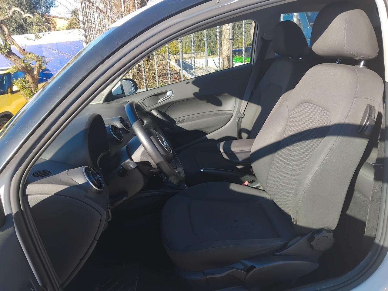 Audi A1 1.4 TDI ultra 90CV