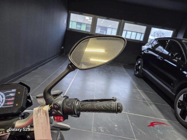 MV AGUSTA Brutale 800