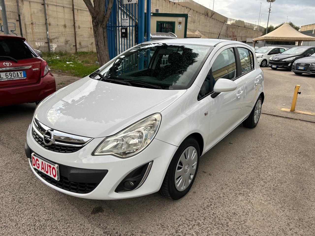 Opel Corsa 1.3 CDTI 75 cv 2012