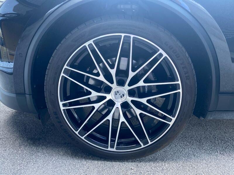 Porsche Macan Macan 4 EV 100 kWh 408 CV