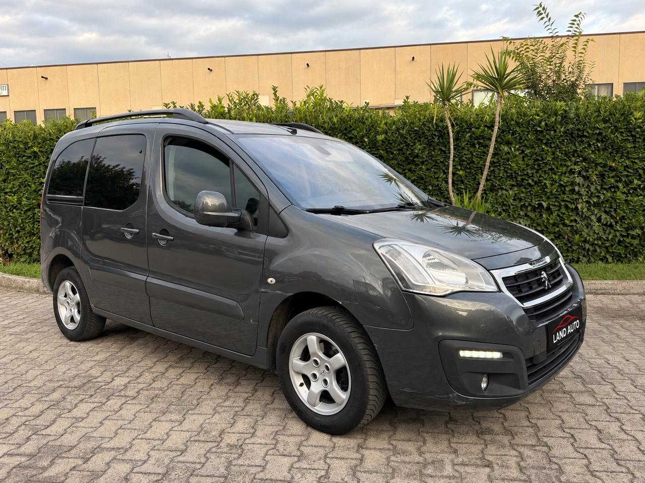 Peugeot Partner Tepee BlueHDi 120CV S&S