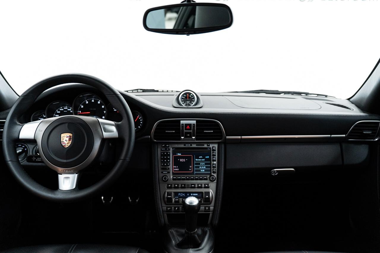 Porsche 911 Carrera 4S Coupé