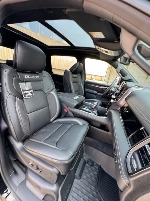 DODGE RAM 1500 RHO 3.0L CREW CAB 4x4