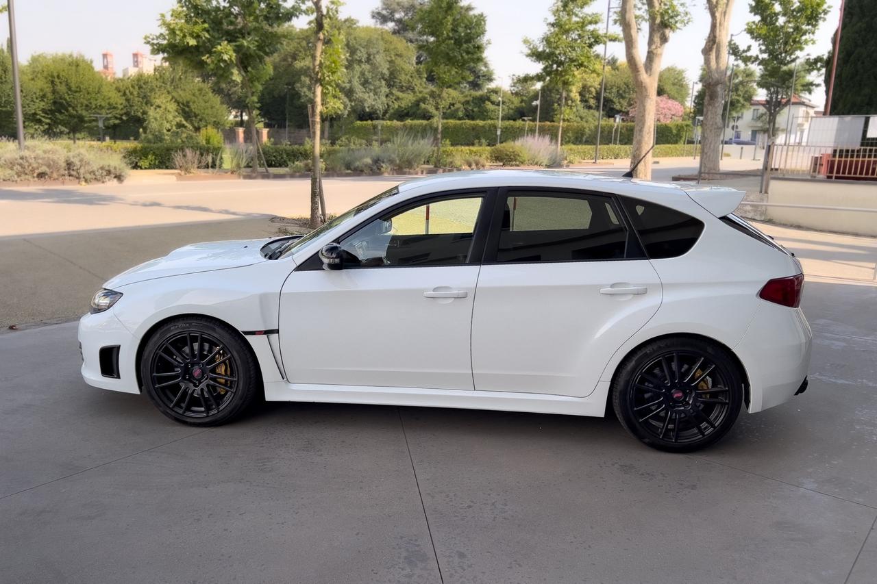 Subaru Impreza STI JDM 2.0