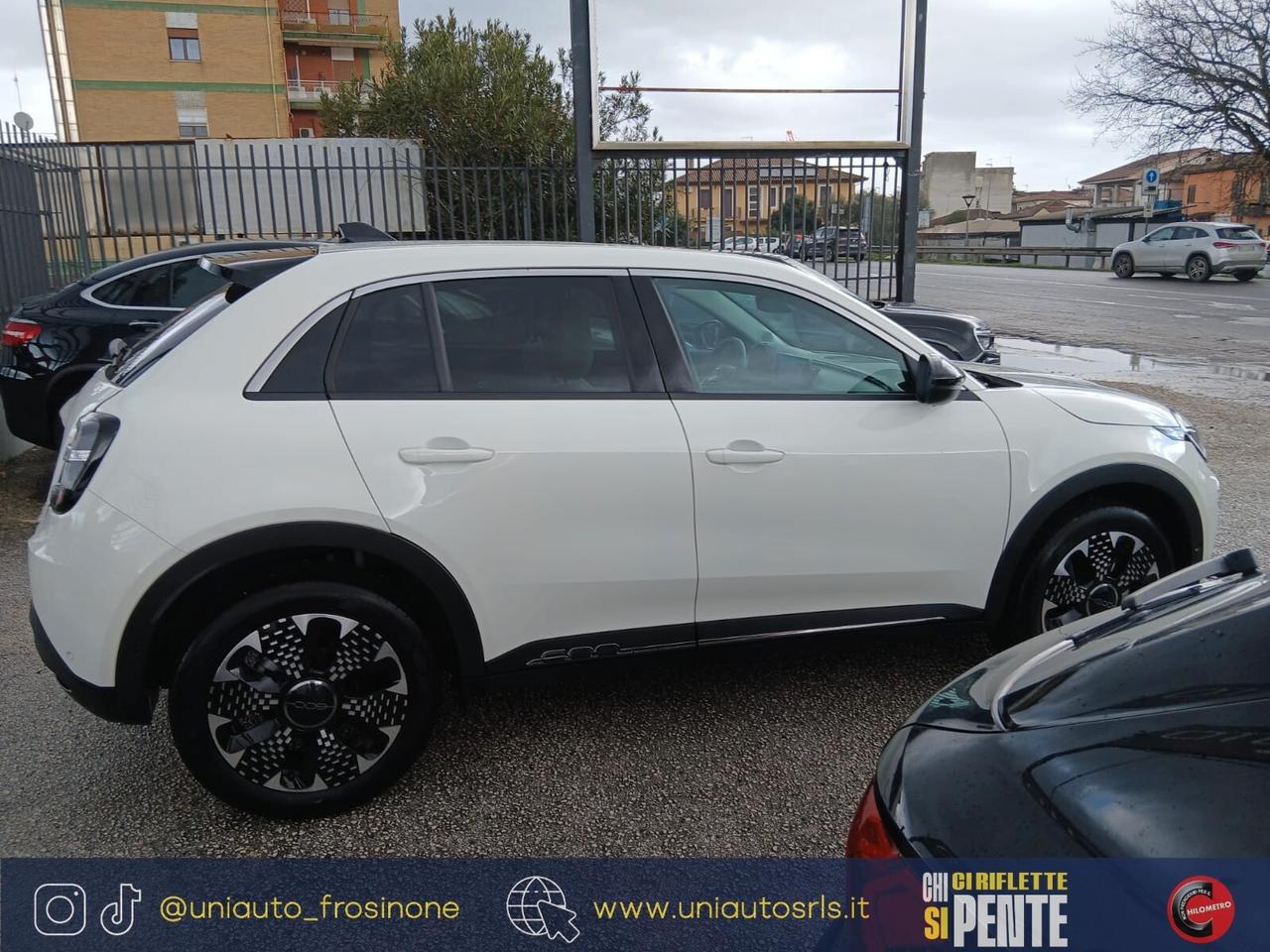 Fiat 600 Hybrid 110 CV DCT MHEV La Prima