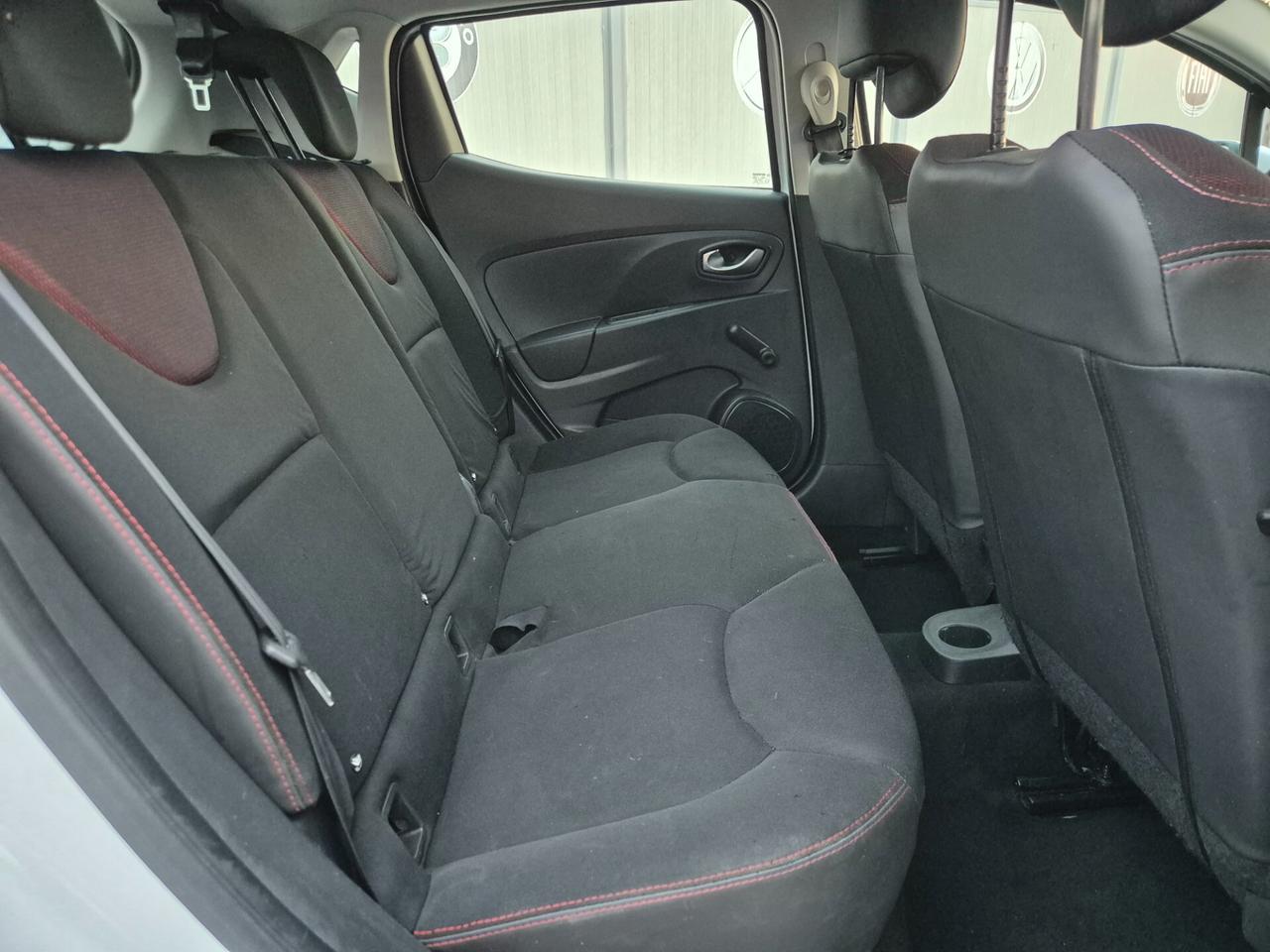Renault CLIO 1.2 75CV GPL 5 porte RESTAYLING 2015