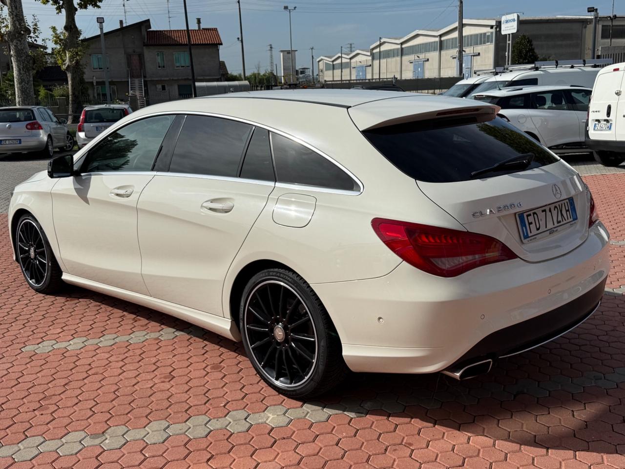 Mercedes-benz CLA 200 d S.W. NIGHT EDITION Automatic Sport