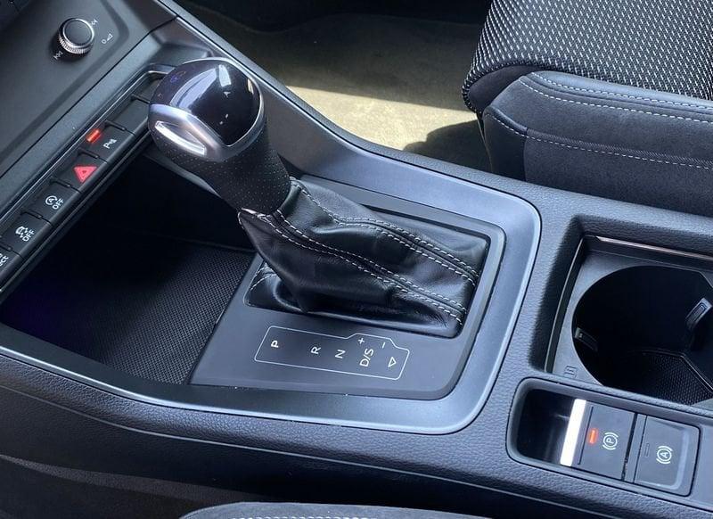 Audi Q3 SPB S line interno ed esterno 2.0 TDI 150CV s-tronic 35