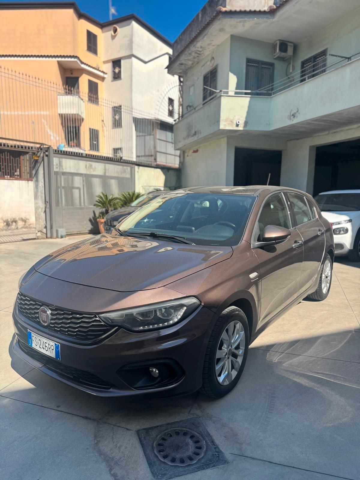 Fiat Tipo 1.6 Mjt S&S 5 porte Lounge