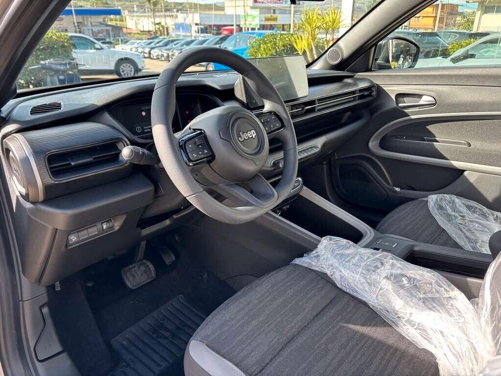 Jeep Avenger 1.2 Turbo MHEV Longitude Automatica IVA ESPOSTA KM 0 Tua a soli 235 Euro al mese