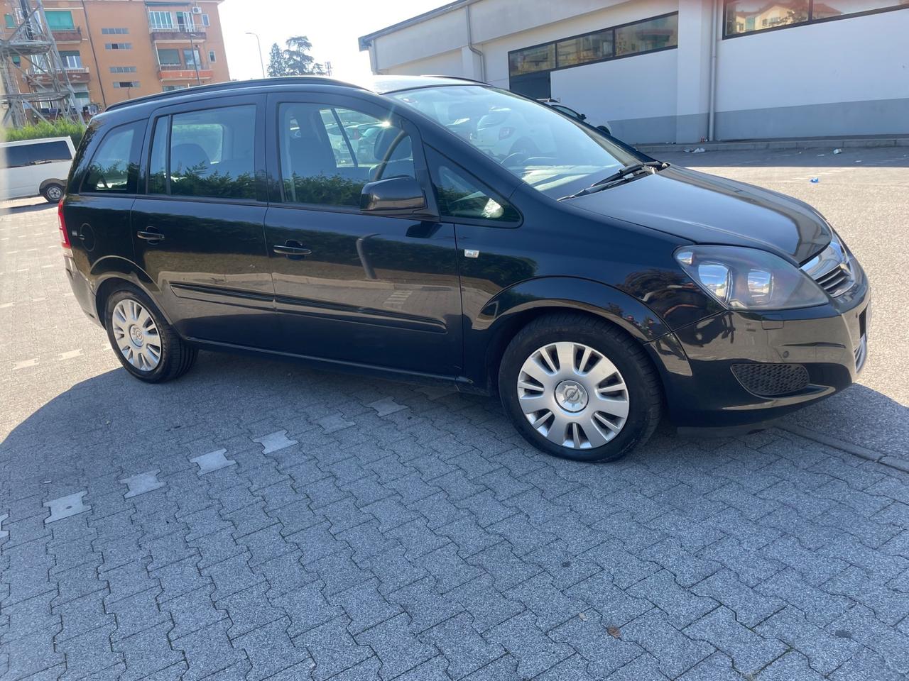 Opel Zafira 1.7 CDTI anno 2013 /7posti .euro (5)