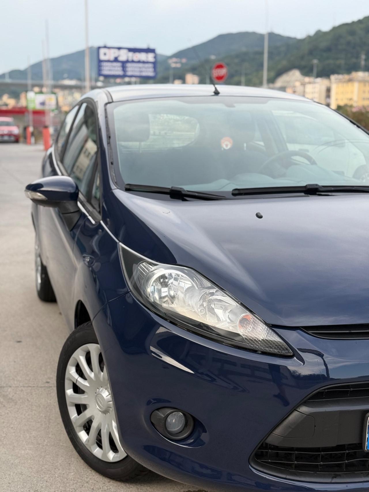 Ford Fiesta 1.2 82CV 3 porte Titanium unico Propietario