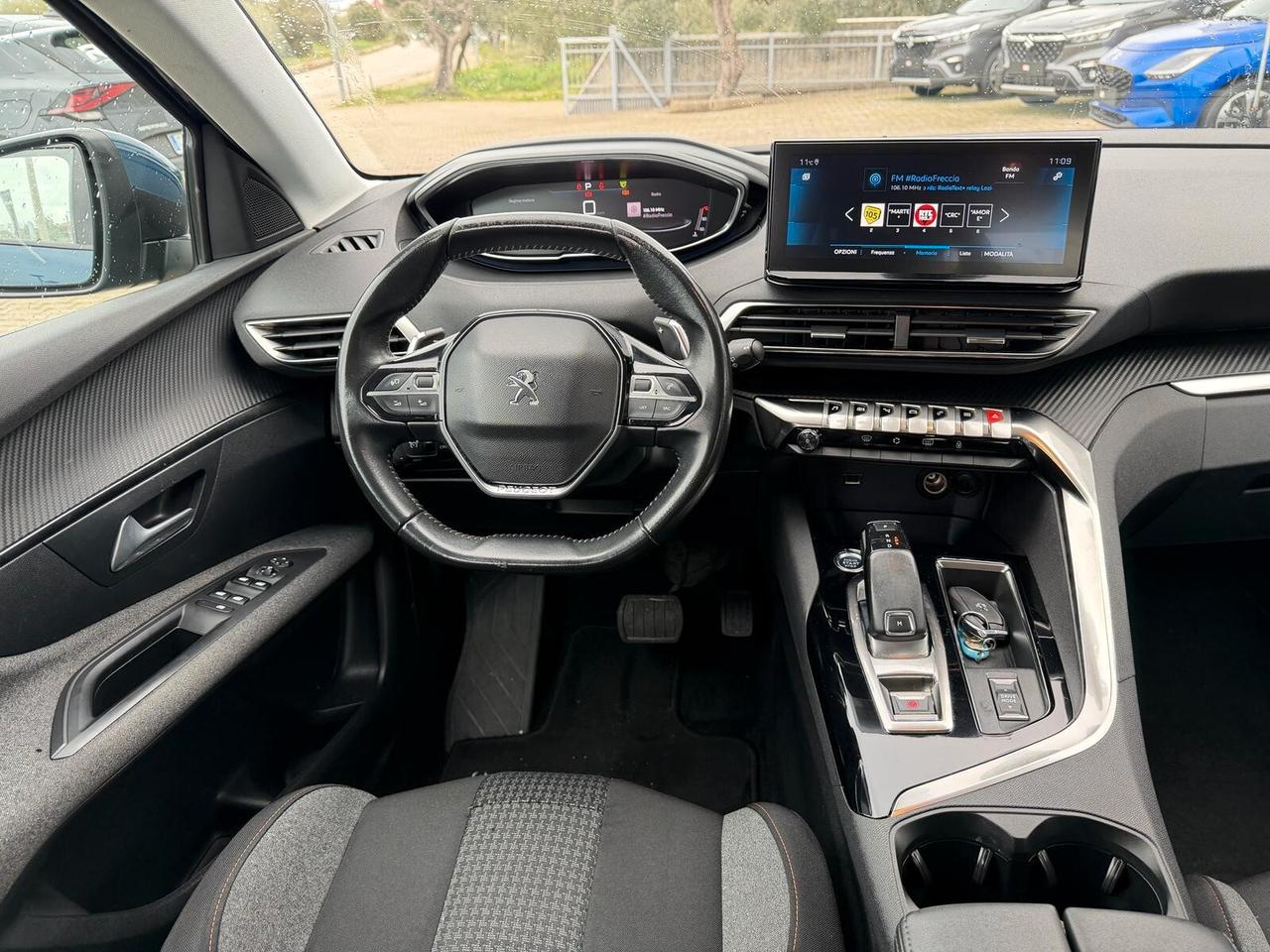 Peugeot 3008 BlueHDi 130 S&S EAT8 Allure