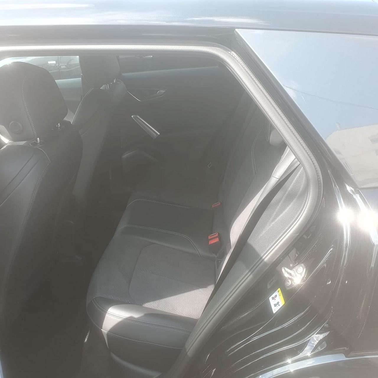 Audi Q2 30 TDI S line Edition