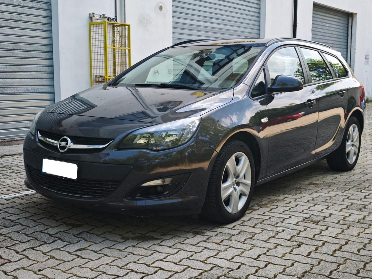 Opel Astra Sports Tourer Cosmo 1.6 CDTI
