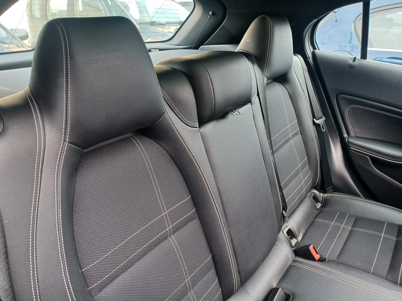 Mercedes-benz GLA 180 d NAVI LED TETTO