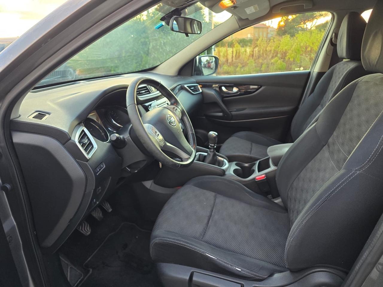Nissan Qashqai 1.5 dCi Visia