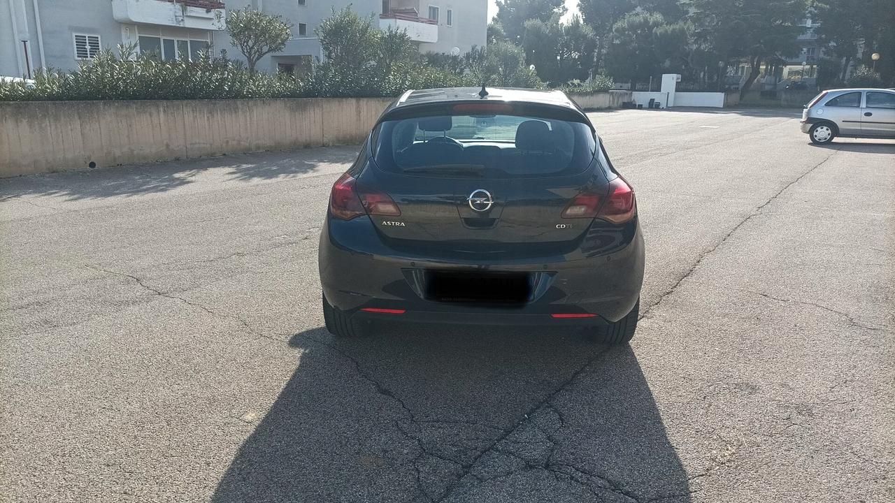 Opel Astra GTC 1.7 CDTI 130CV S&S 3 porte Cosmo