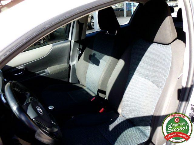 TOYOTA Yaris 1.4 D-4D 5 porte Lounge