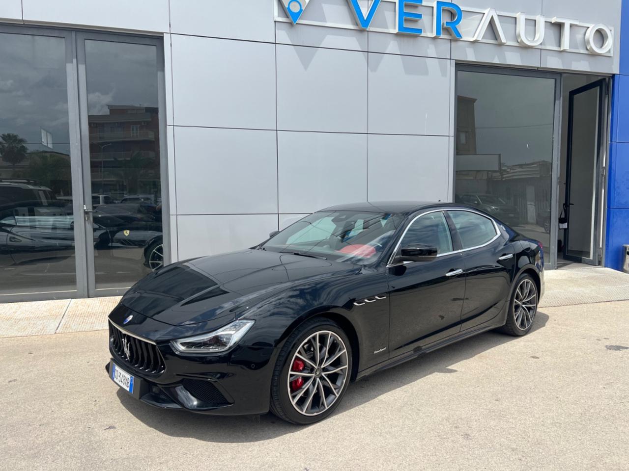 Maserati Ghibli Gransport 430cv possibilità noleggio no scoring