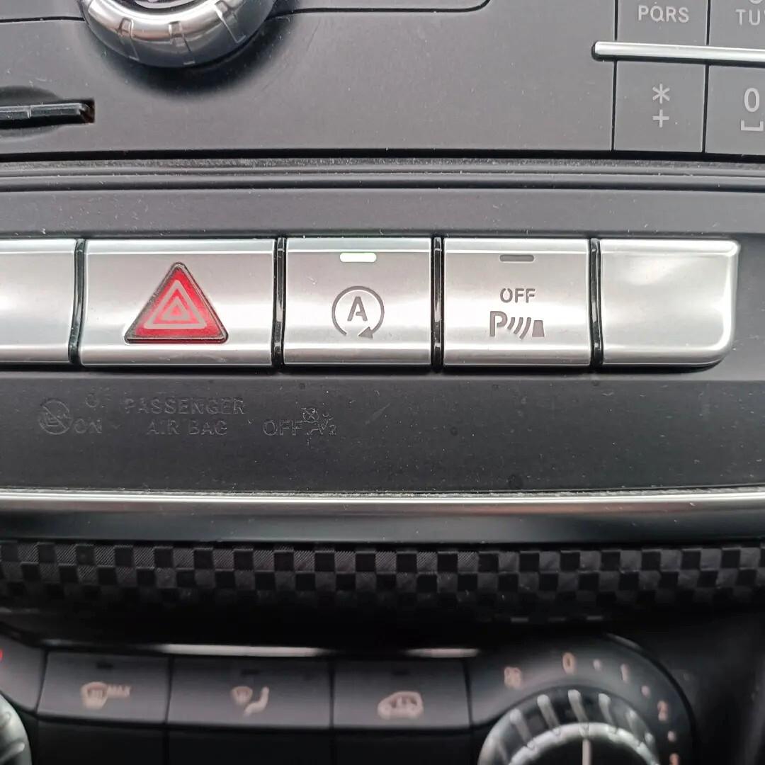 Mercedes-benz A 180 d Automatic Premium