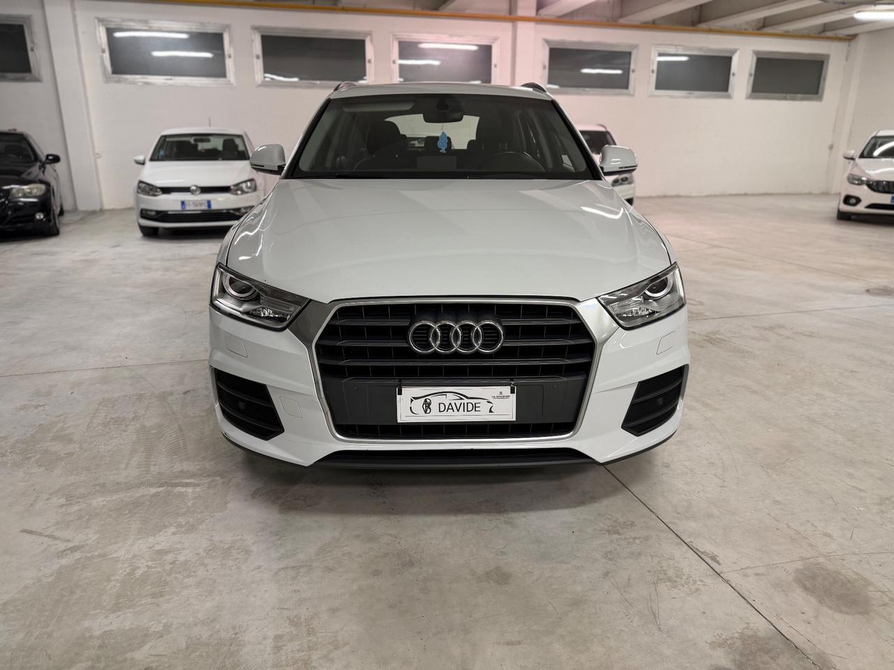 Audi Q3 2.0 TDI 150 CV Business