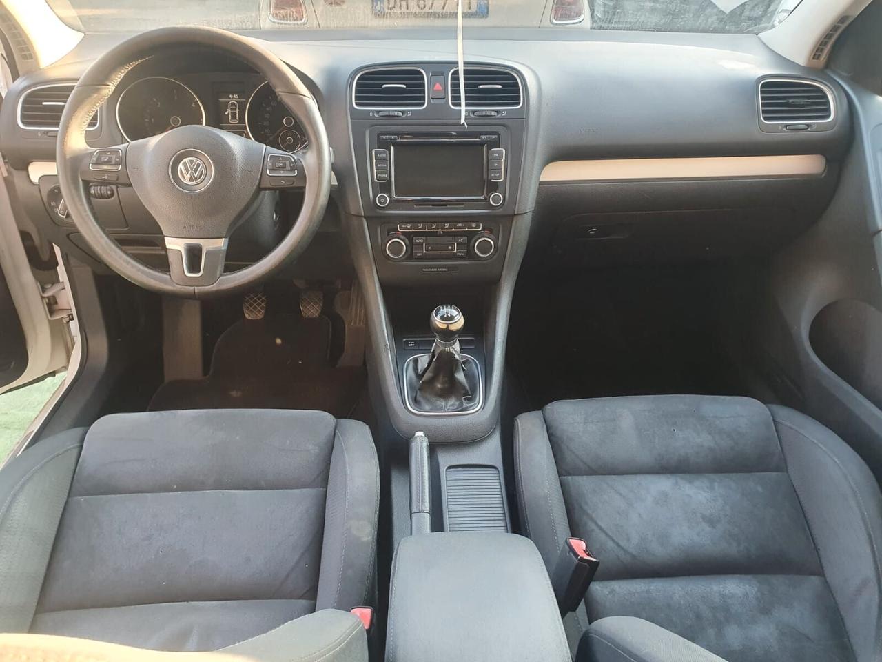 Volkswagen Golf 1.6 TDI DPF 3p. Comf. BlueM. Tech. R Line