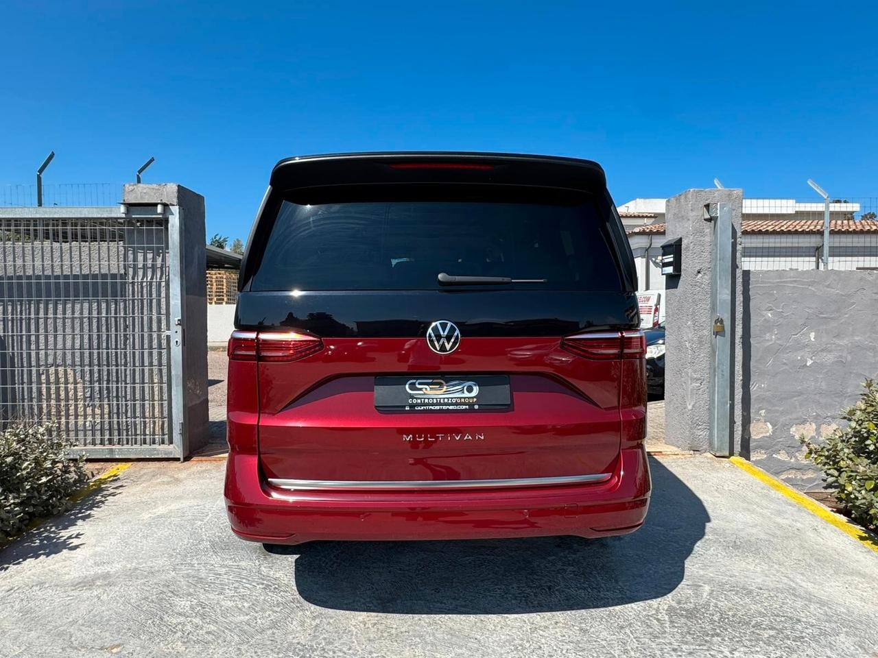 VOLKSWAGEN MULTIVAN T7 HIGHLINE - FINANZIABILE