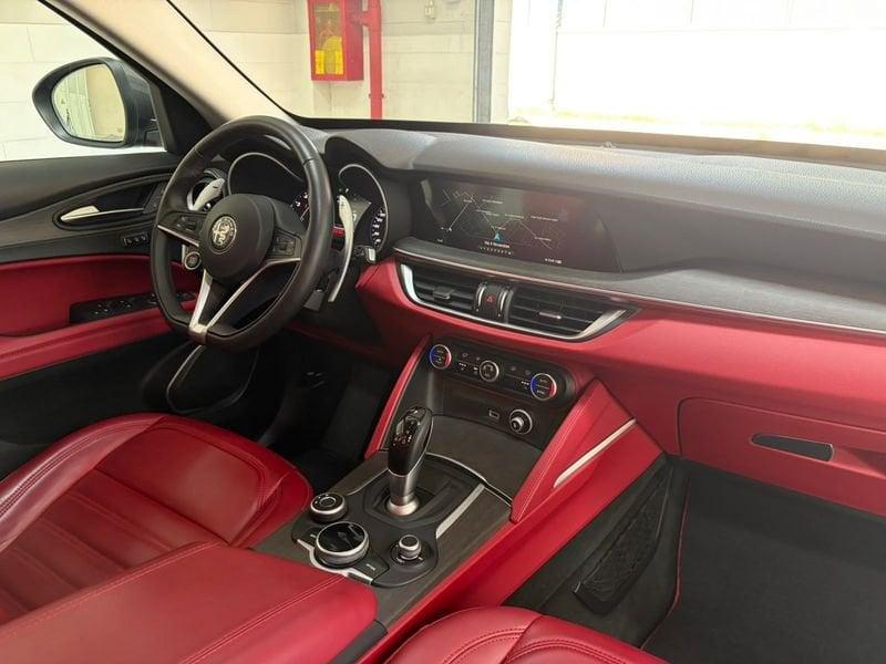 Alfa Romeo Stelvio 2.0 Turbo Benzina 280CV AT8 Q4 Executive