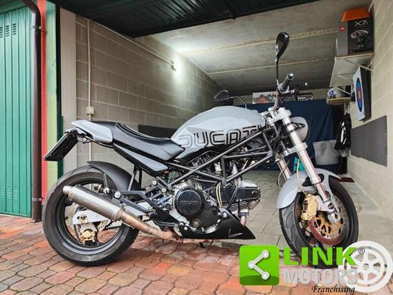 DUCATI Monster 600 Dark