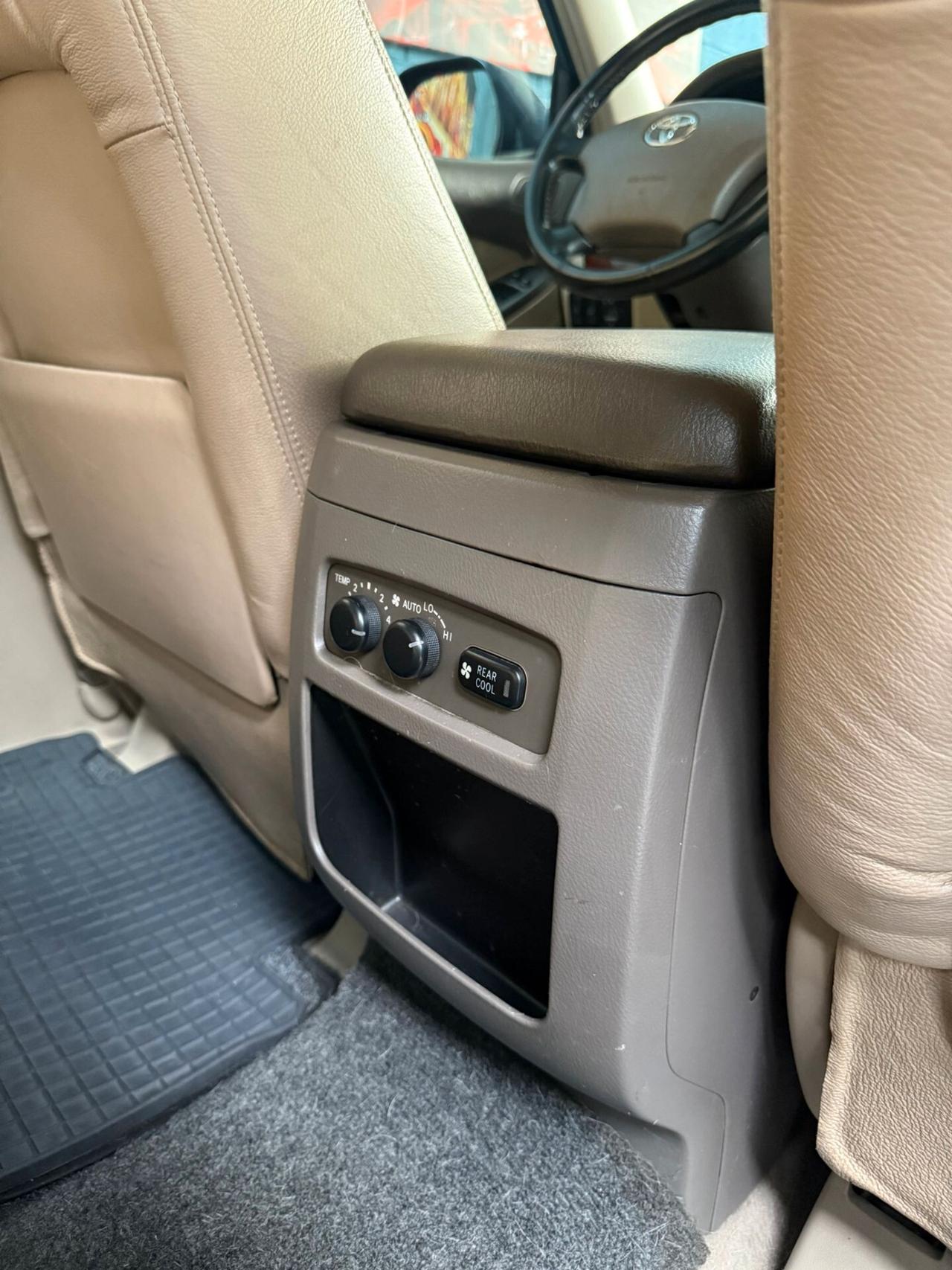 TOYOTA LAND CRUISER GANCIO TRAINO 8POSTI 4X4
