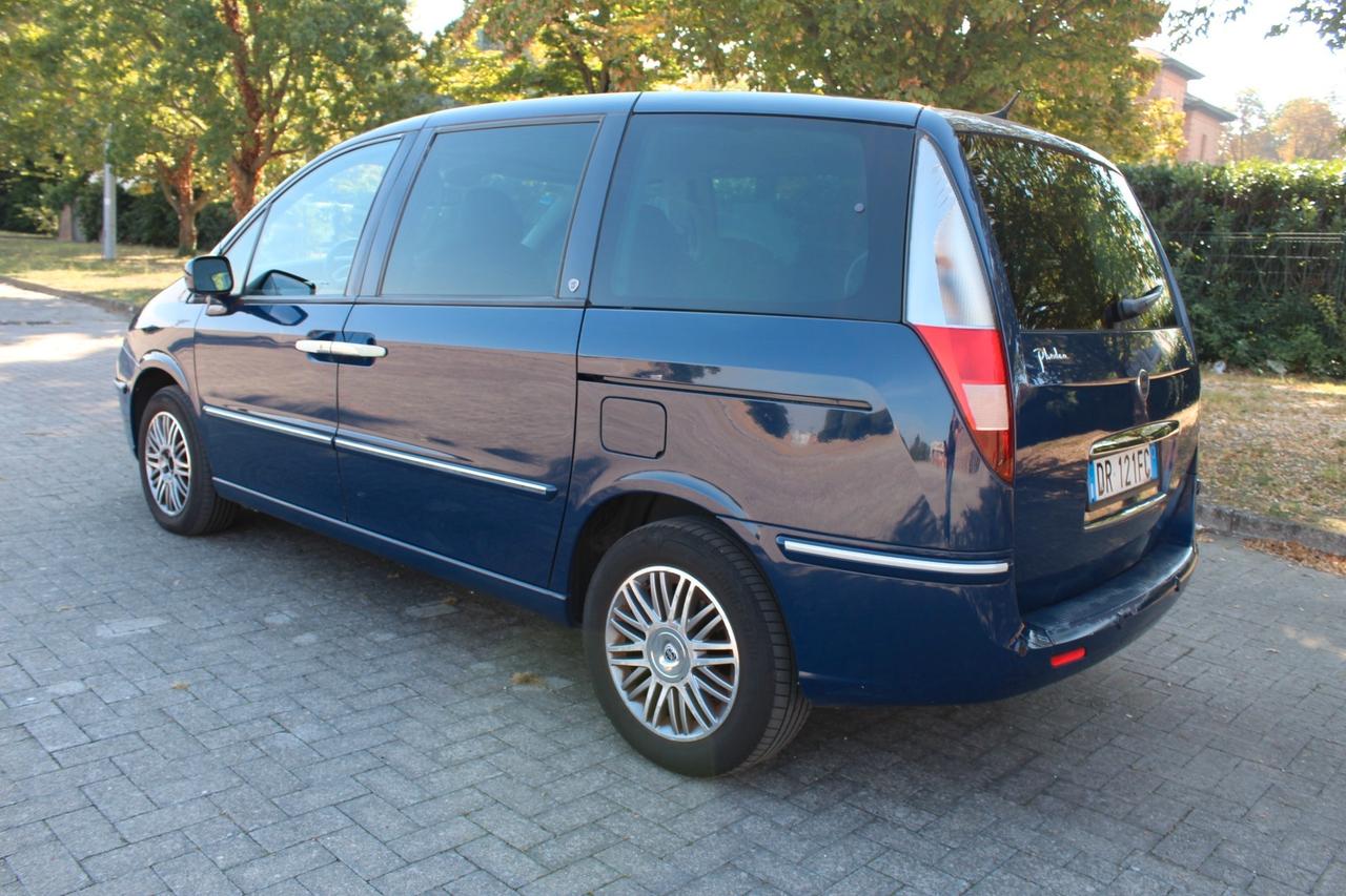 Lancia Phedra 2.0 MJT 136 CV Platino