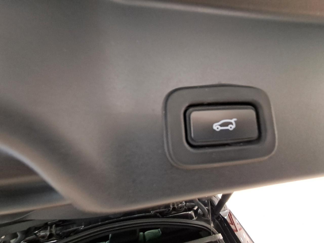 Land Rover Range Evoque 2.0D I4 204 CV AWD Auto R-Dynamic HSE