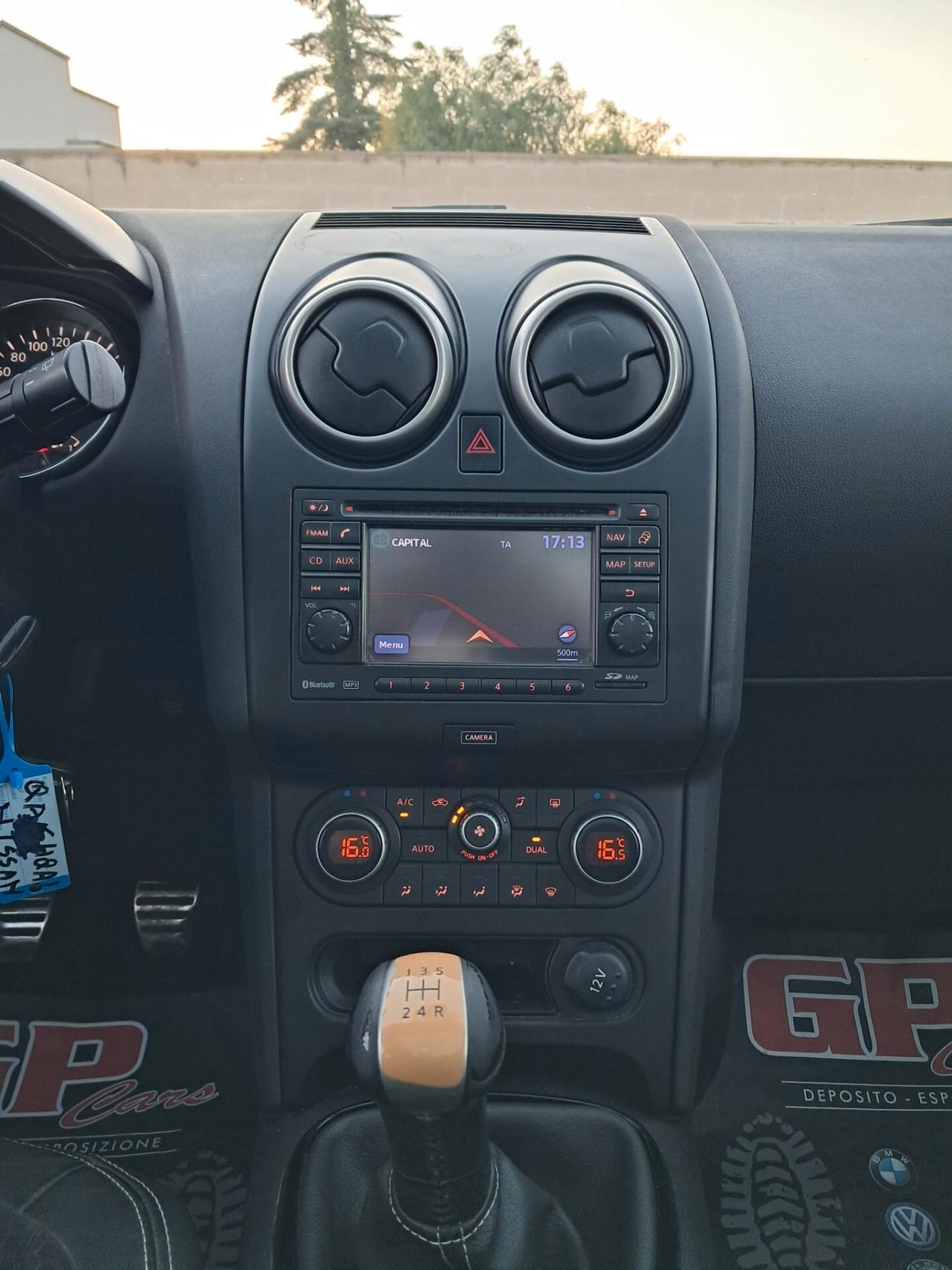 Nissan Qashqai TEKNA 1.6 GPL-TETTO*NAVI*TELECAMERA
